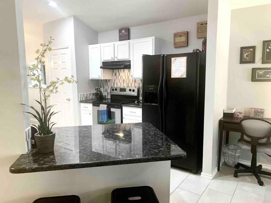 Modern Updates - Great Location - King Bed- Bmt Σαν Αντόνιο Εξωτερικό φωτογραφία